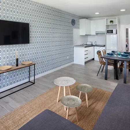 Apartment Malibu Blue