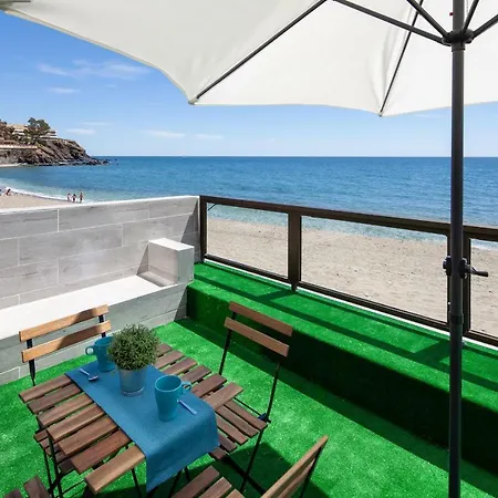Malibu Blue Apartment *